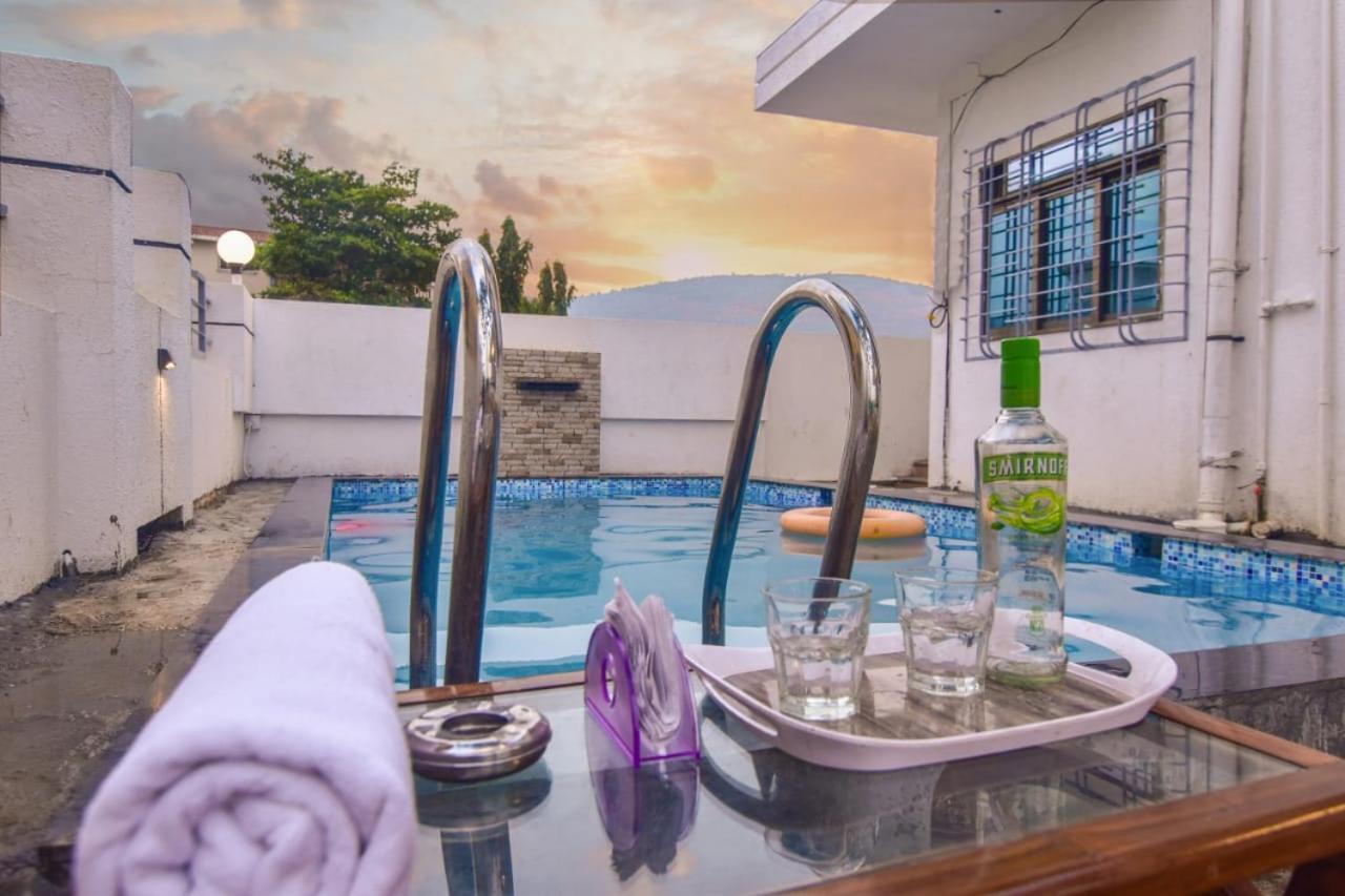 Prince Villa 3Bhk Lonavala Kültér fotó
