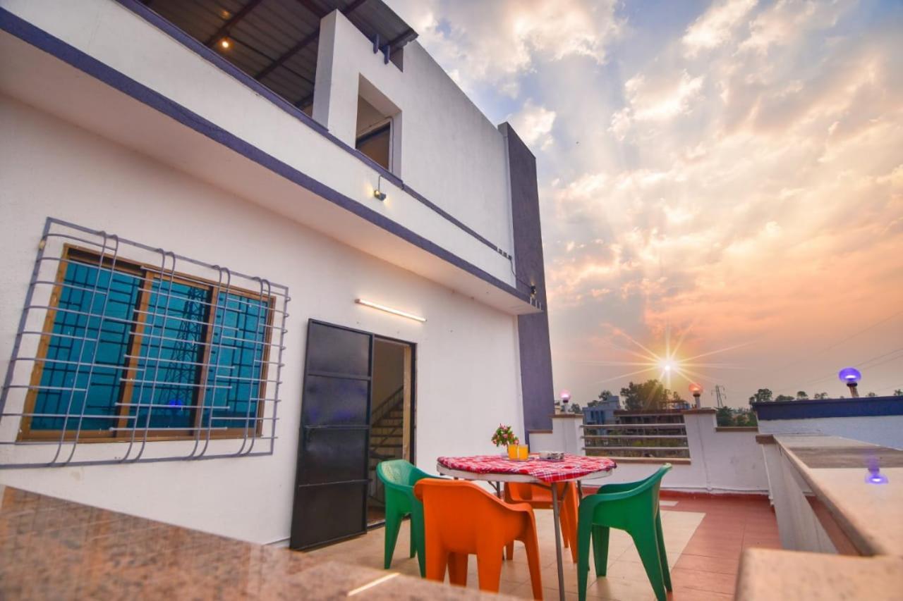 Prince Villa 3Bhk Lonavala Kültér fotó