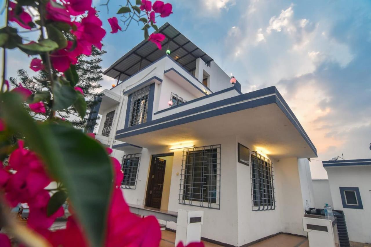 Prince Villa 3Bhk Lonavala Kültér fotó